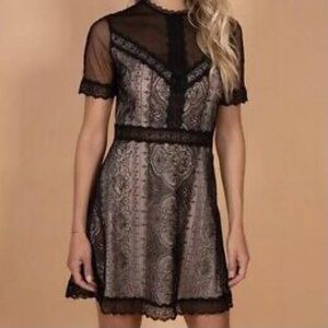 🆕 Free People X Nightcap Clothing Marais Black Lace Mini Dress. Size XS